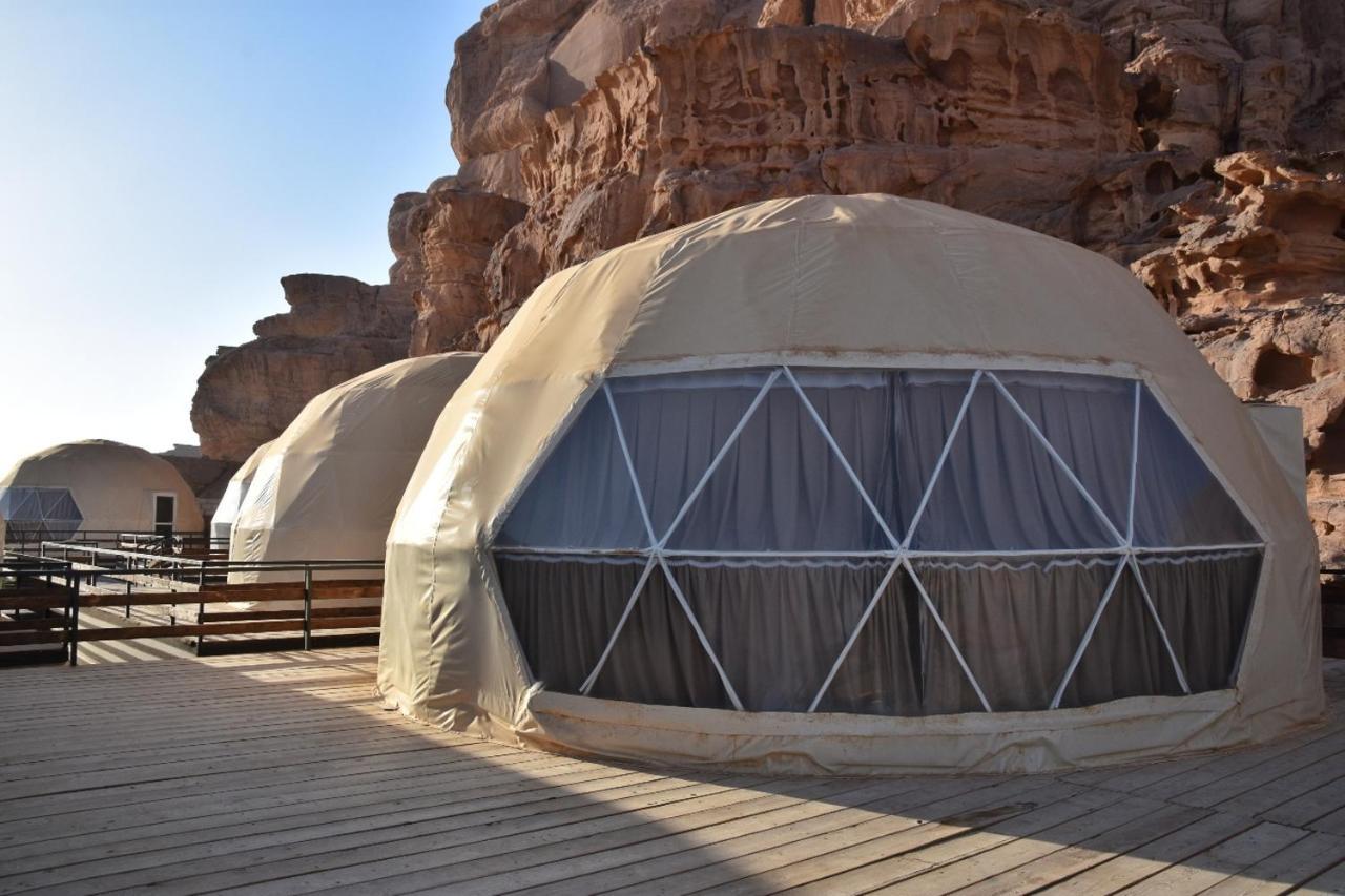 Al Sultana Luxury Camp Villa Wadi Rum Exterior photo