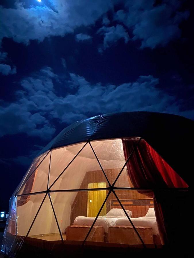 Al Sultana Luxury Camp Villa Wadi Rum Exterior photo